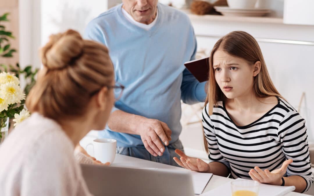 5 actitudes que debes evitar con tu hijo adolescente